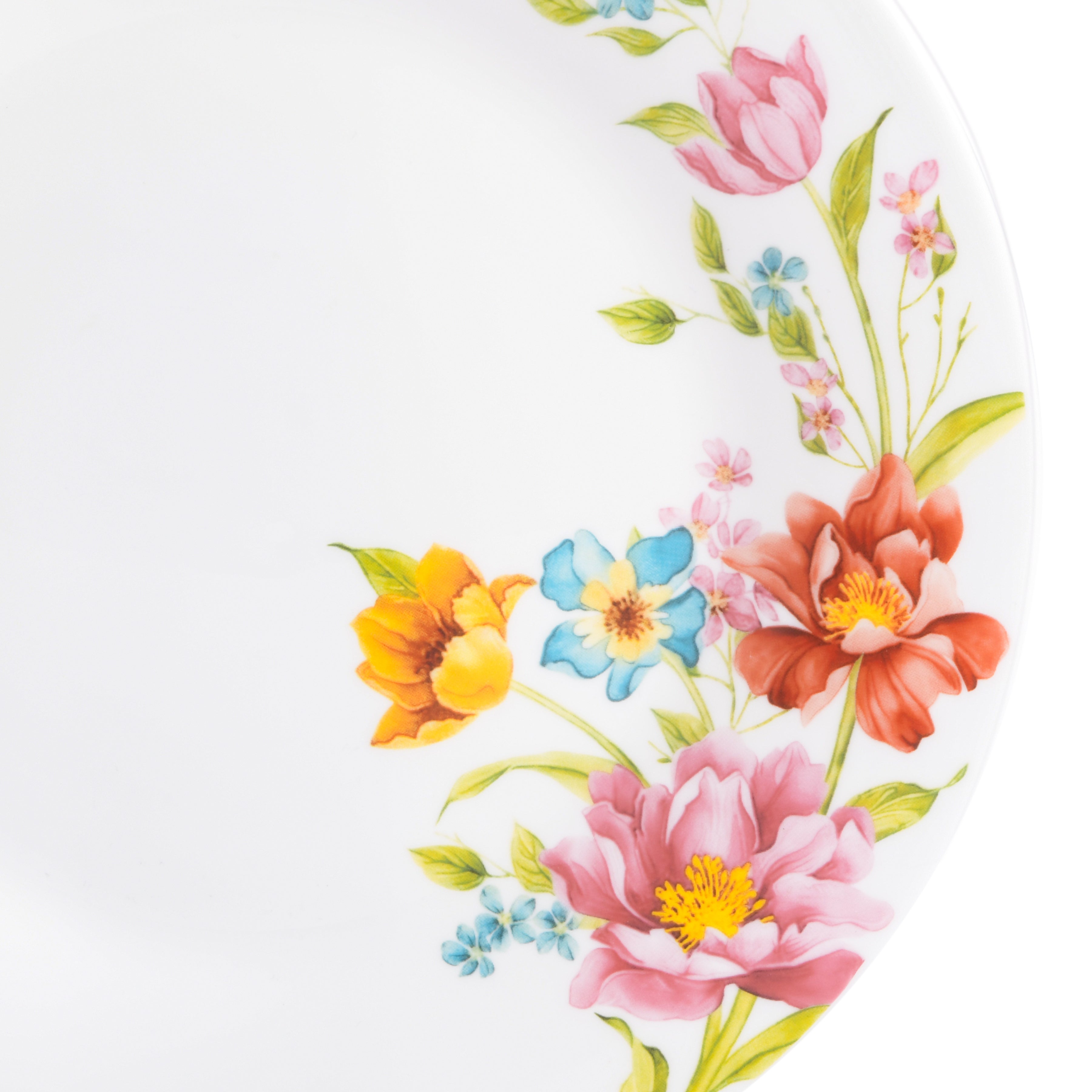 Gibson Home Ultra Round 18-Piece Opal Glass Dinnerware Set