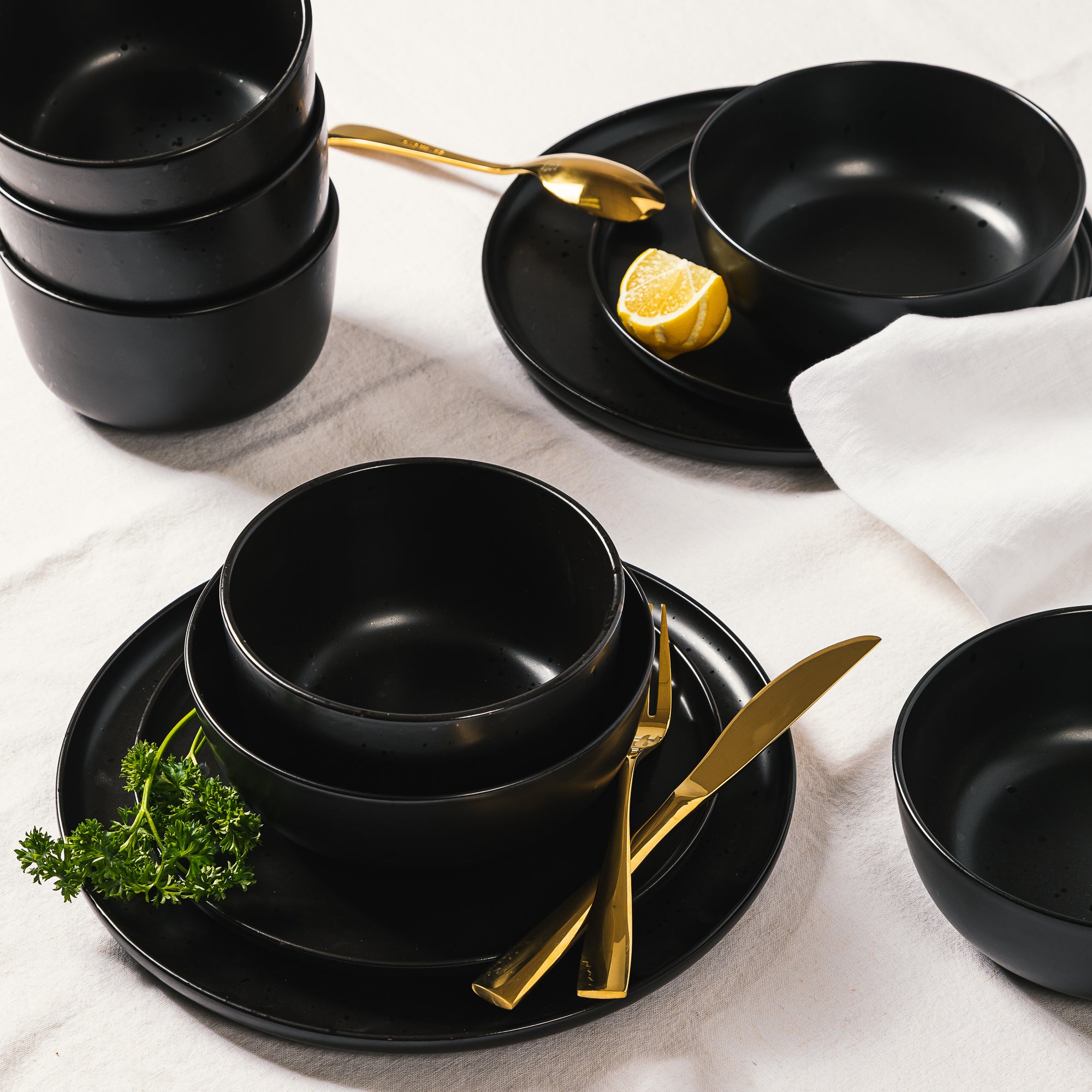 Gibson Elite James Street 16-Piece Reactive Stoneware Double Bowl Dinnerware Set